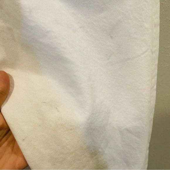 MOTHER Snacks The Fun Dip Utility Puddle jeans in Sticky Rice - Picture 13 of 16